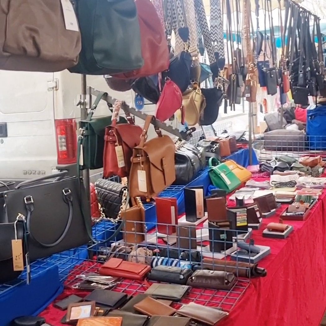 Sacs et Valises Marché du centre Nanterre 2
